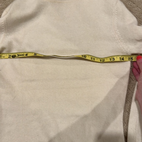 Vince cashmere turtleneck sweater - Picture 4 of 5